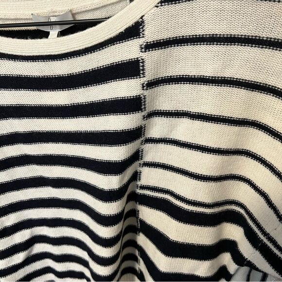 NWT Revolve x Joie Maridel Sweater in Porcelain & Midnight | Size XS - Picture 8 of 12